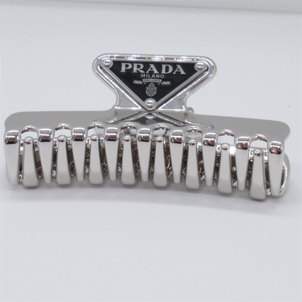 PRADA 三角バレッタ　スワロフスキー PRADA 三角バレッタ スワロフスキー 極美品】 PRADA プラダ